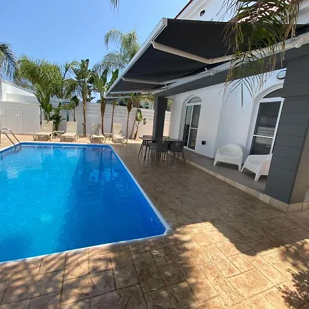 Prázdninový dům Diana - 200 Meters From Kapparis, Fireman's Paralimni