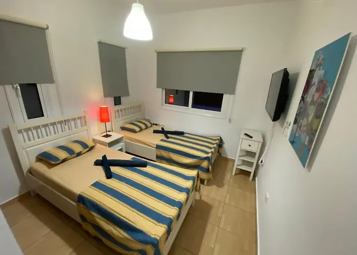 Prázdninový dům Diana - 200 Meters From Kapparis, Fireman's