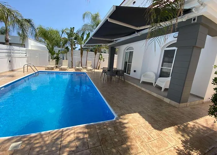 Prázdninový dům Diana - 200 Meters From Kapparis, Fireman's Paralimni