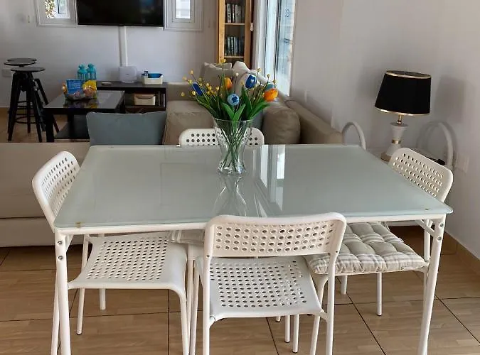 Diana - 200 Meters From Kapparis, Fireman's Case de vacanță